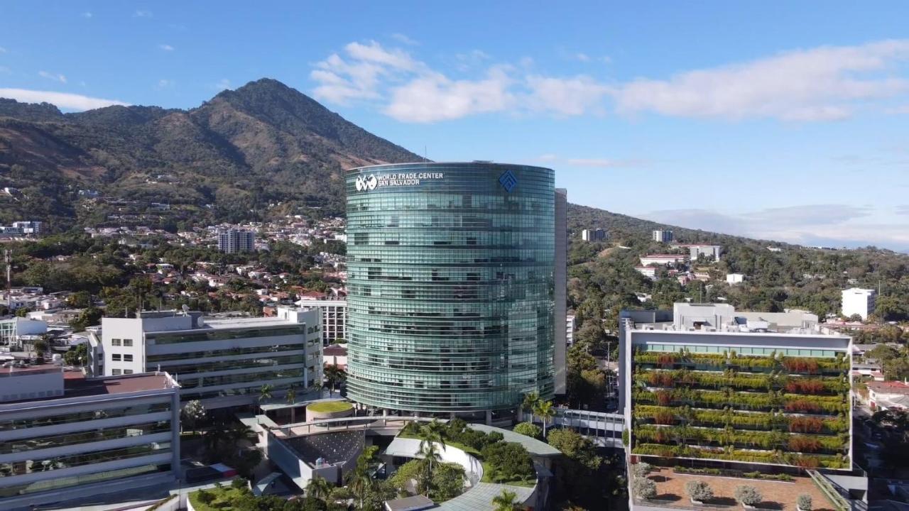 Hilton San Salvador Exterior foto
